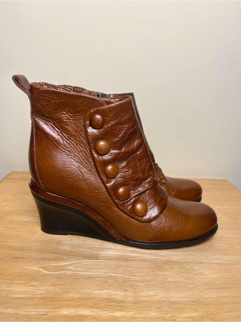 Miz Mooz Nimah Button Booties Brown Leather Wedge Boots Size 39 Women’s 9 Boho